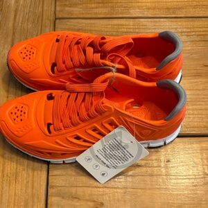 Crosskixs Orangina Water